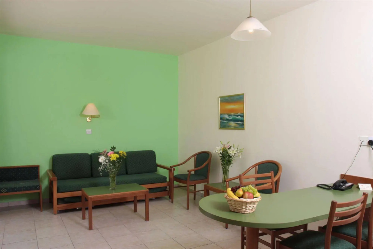 Panas Holiday Village