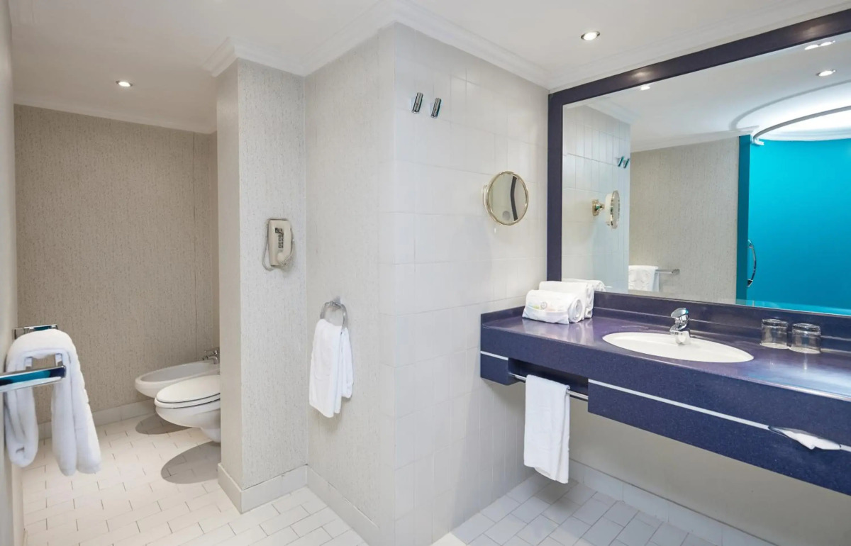 Crowne Plaza Riyadh Palace by IHG