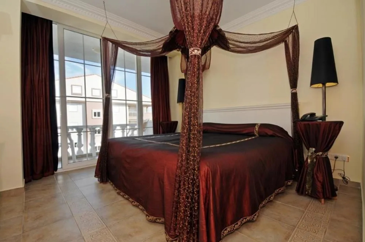 Conny's Boutique Hotel - Adults Only