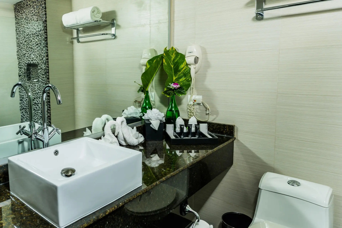 Riande Aeropuerto Hotel & Casino