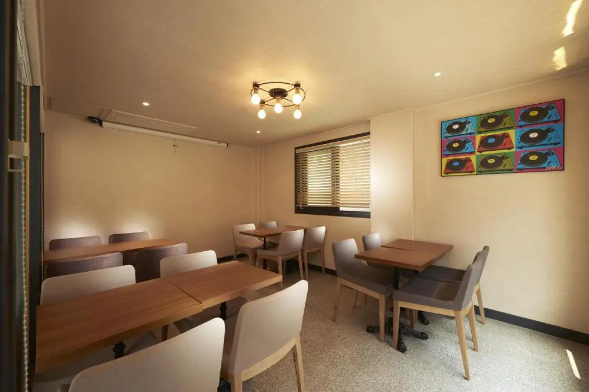 Отель Noble Tourist Hotel Insadong