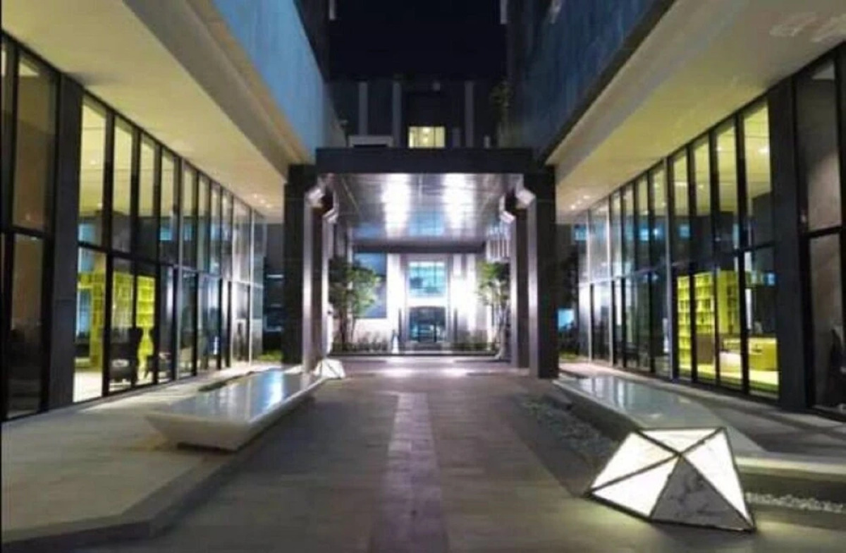 The Base Central Pattaya  Sea View