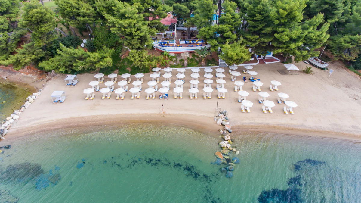 Porfi Beach Hotel