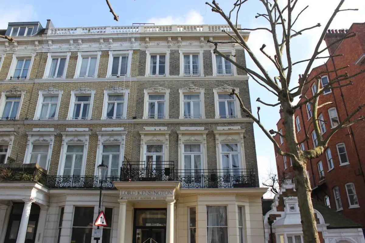 Lord Kensington Hotel