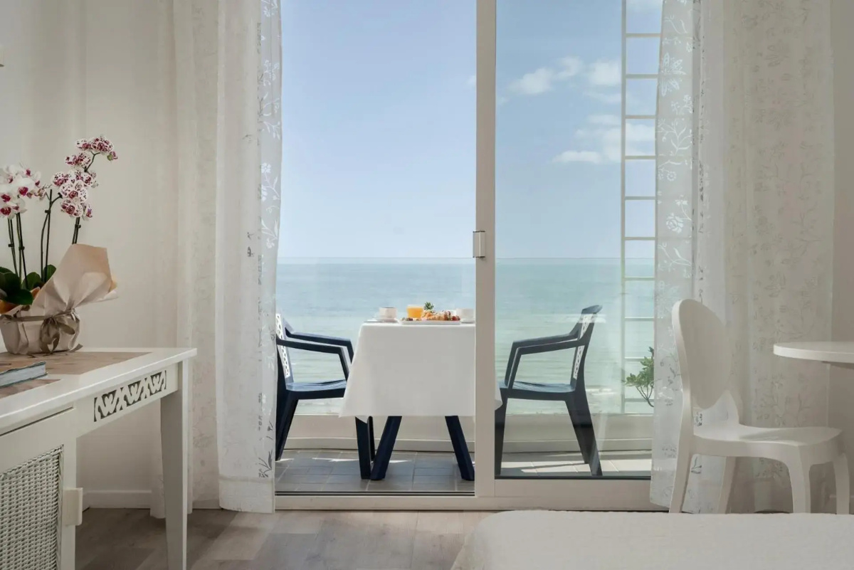 Hotel Mediterraneo