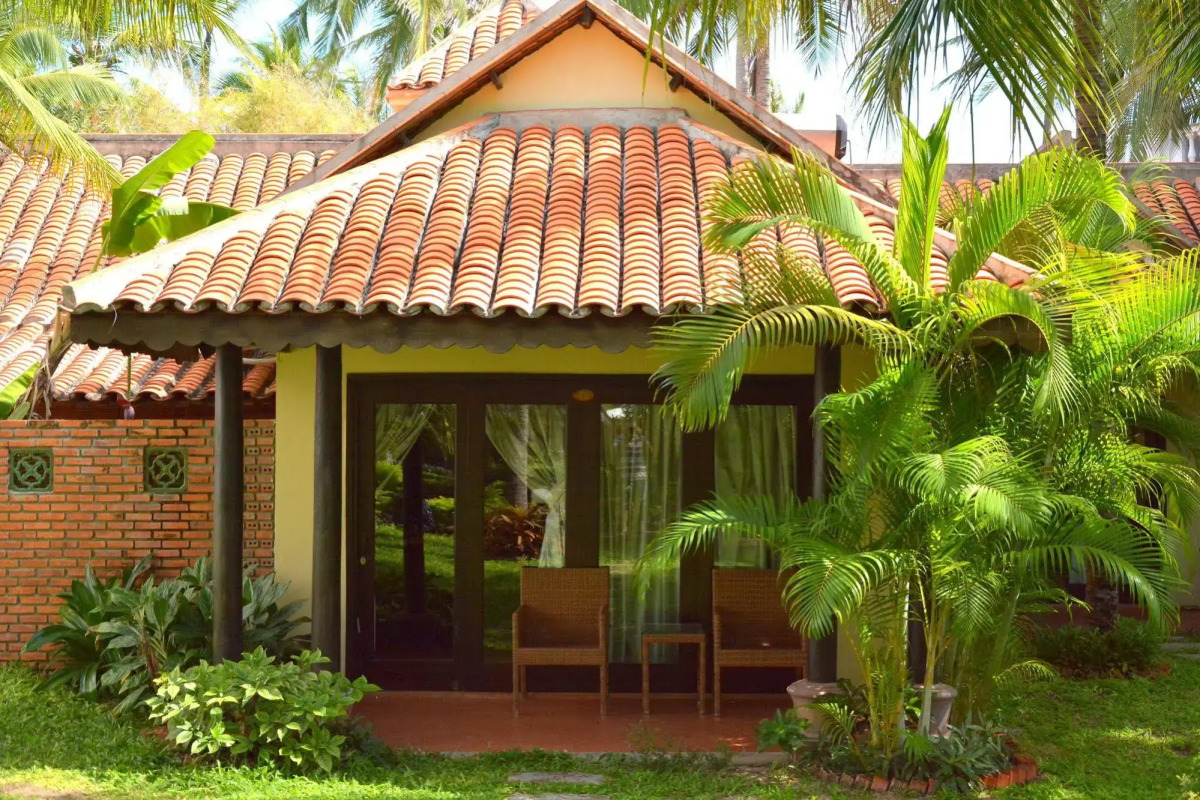 Sea Lion Beach Resort & Spa