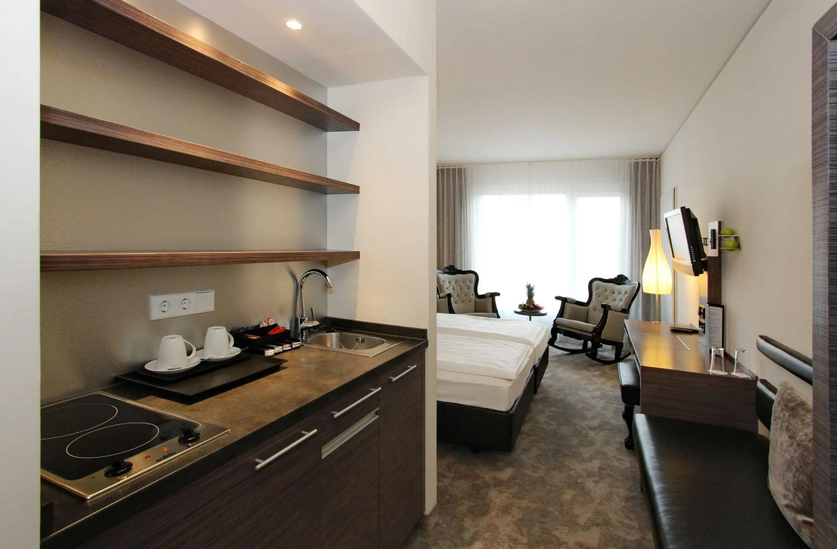 Отель Arcotel John F 