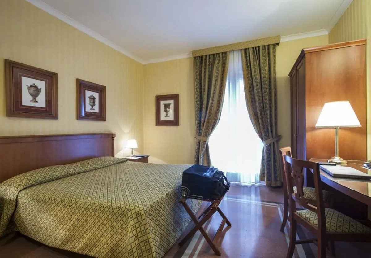 Residenza DAragona Hotel