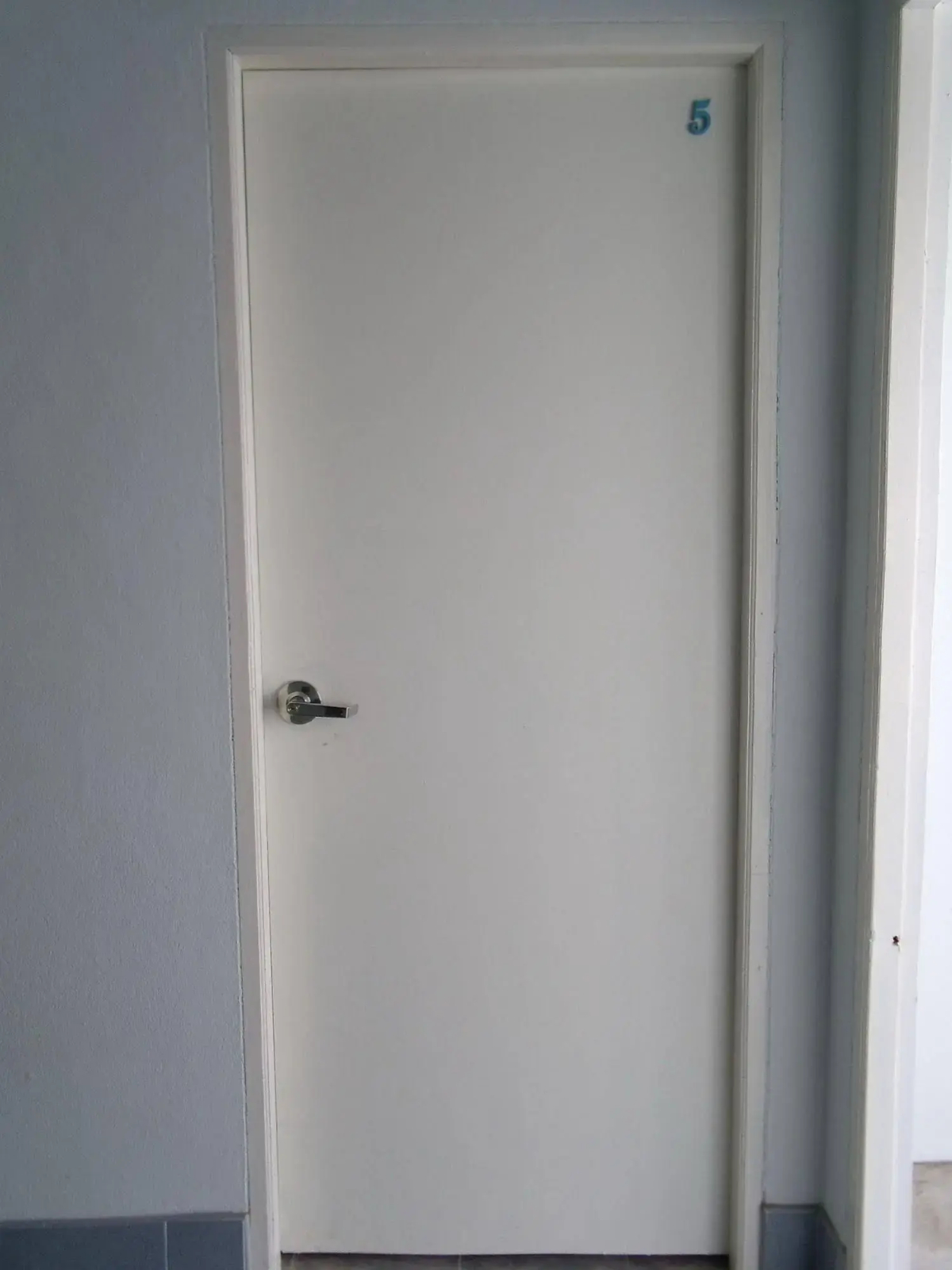 Albatross Guesthouse @ Thungwualaen Beach