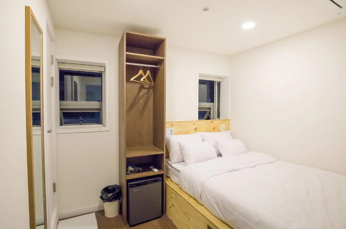 Step Inn Myeongdong 2 - Hostel