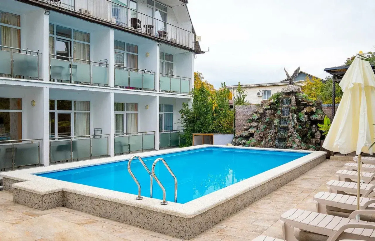 Соната (Лоо)