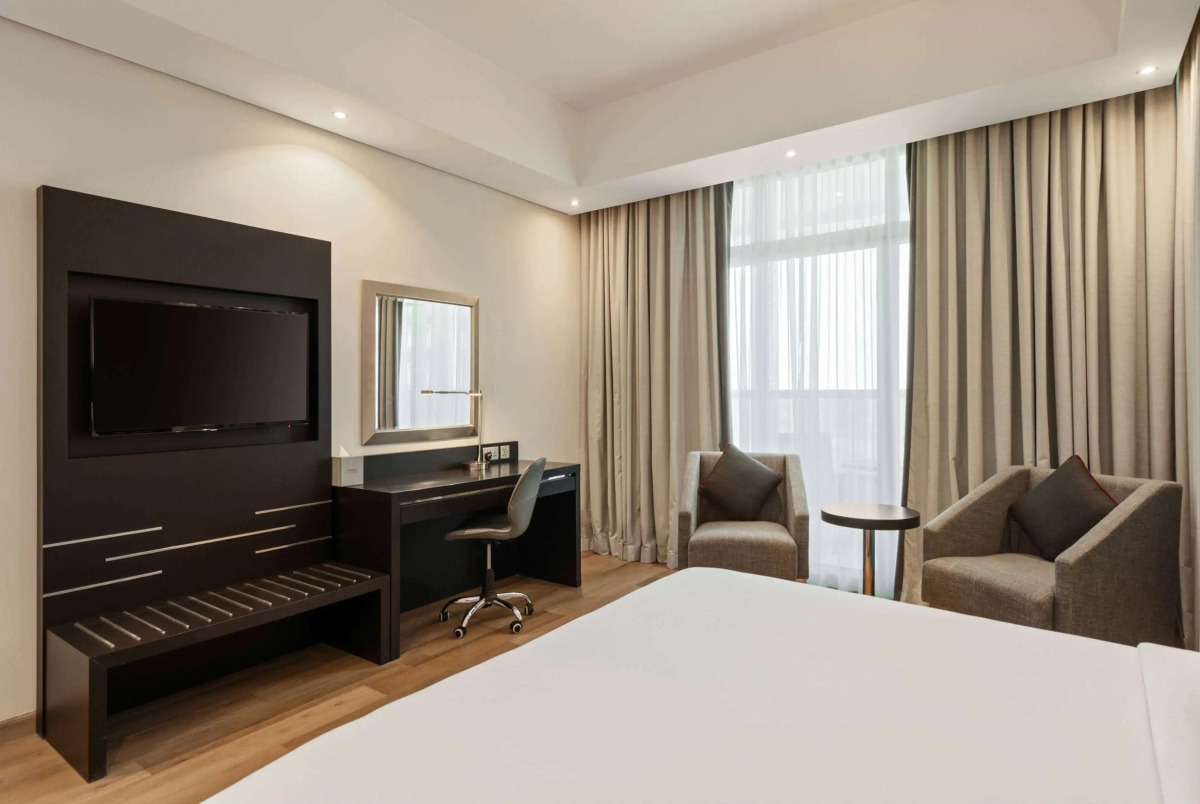 Отель Ramada by Wyndham Dubai Barsha Heights