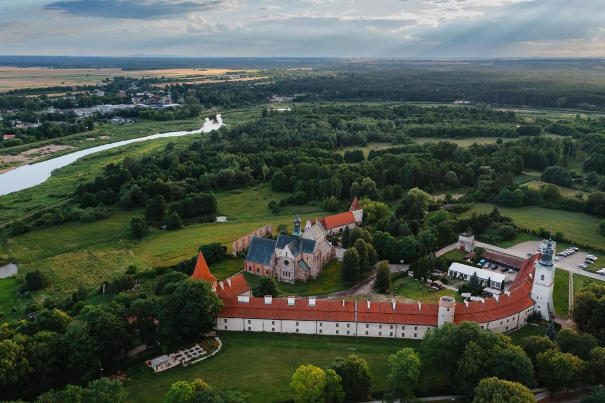 Hotel Podklasztorze