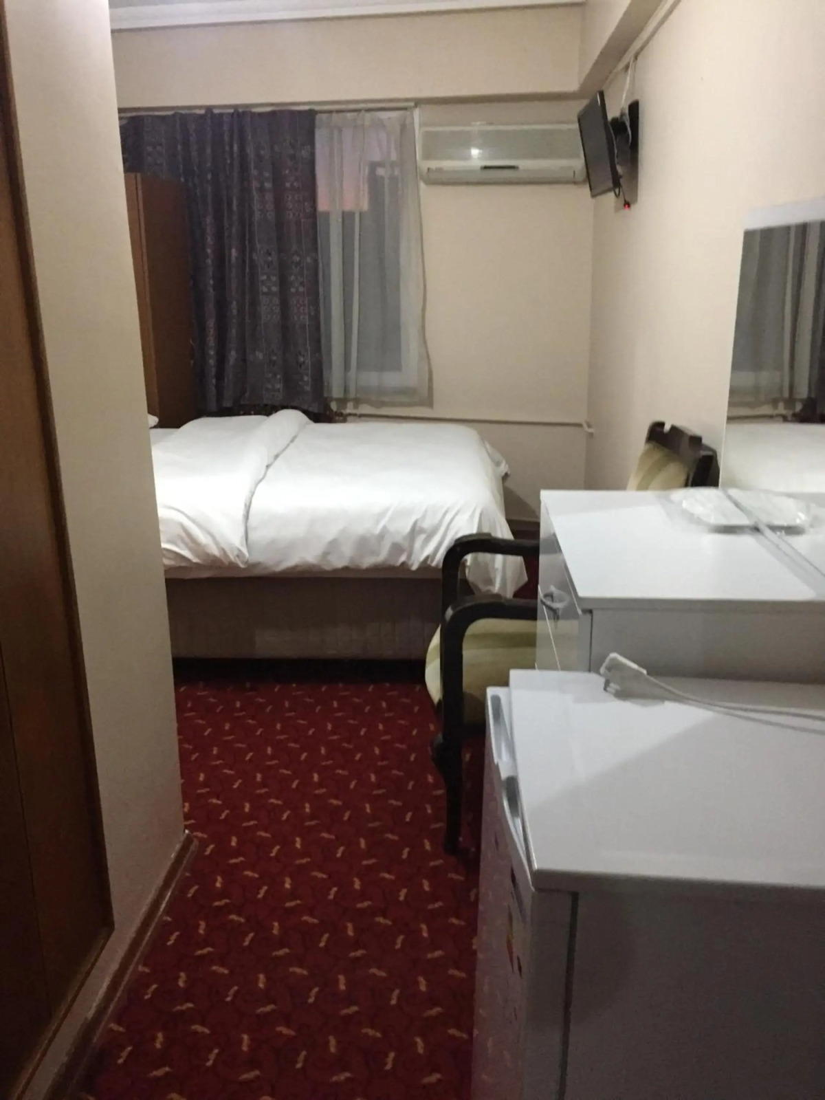 Istanbul Paris Hotel & Hostel