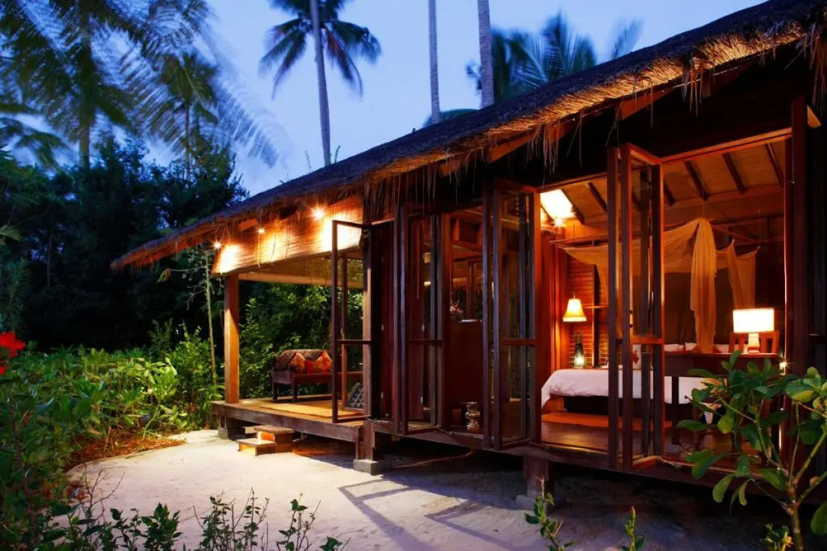 OUTRIGGER Phi Phi Island Resort