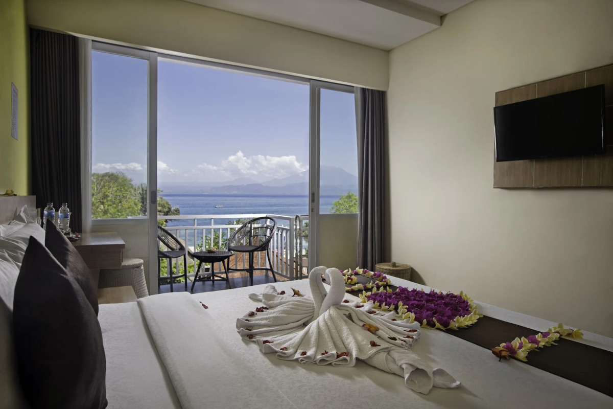 The Tanis Beach Resort Nusa Lembongan