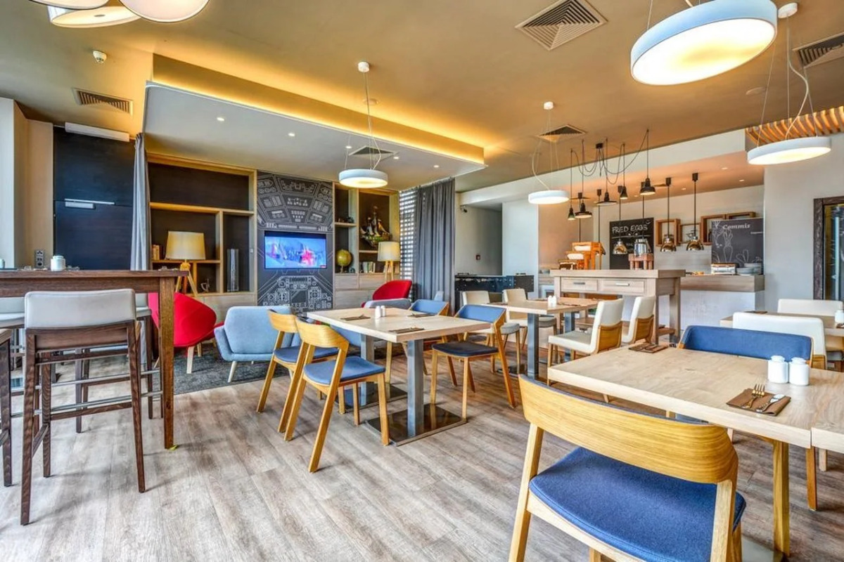 Holiday Inn Prague Airport by IHG