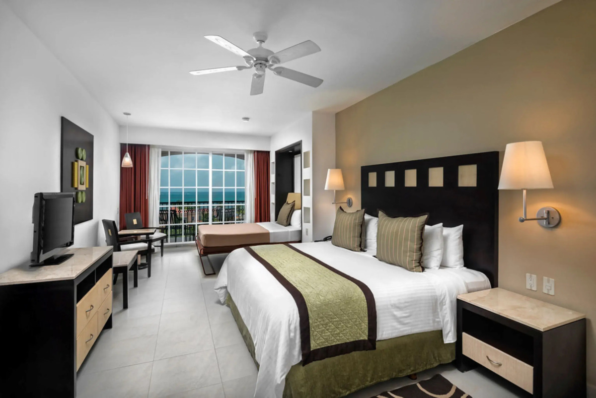 Hotel Marina El Cid Spa & Beach Resort All Inclusive