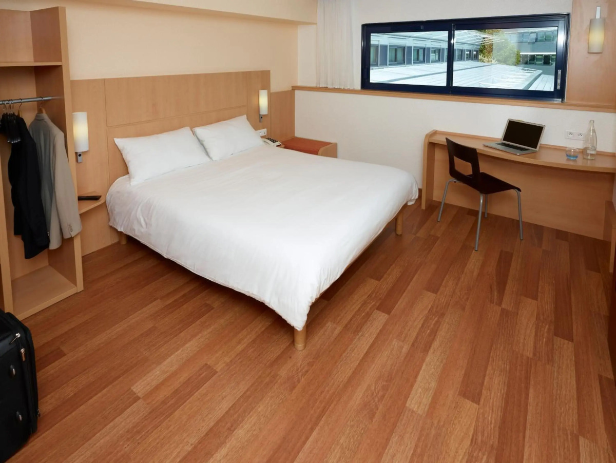 Отель ibis Site du Futuroscope