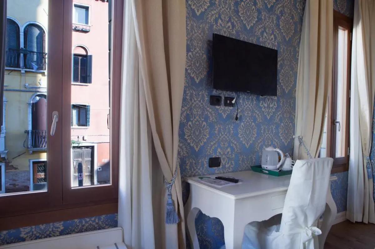 Charming Palace Santa Fosca