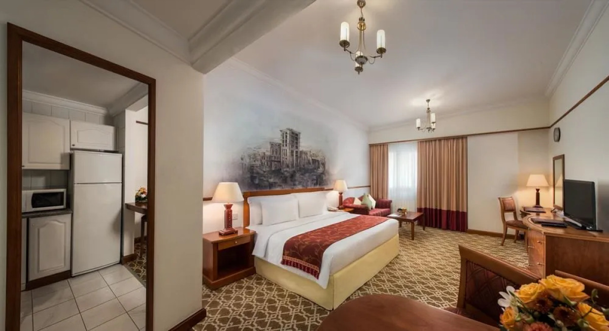 Savoy Crest Hotel Apartments