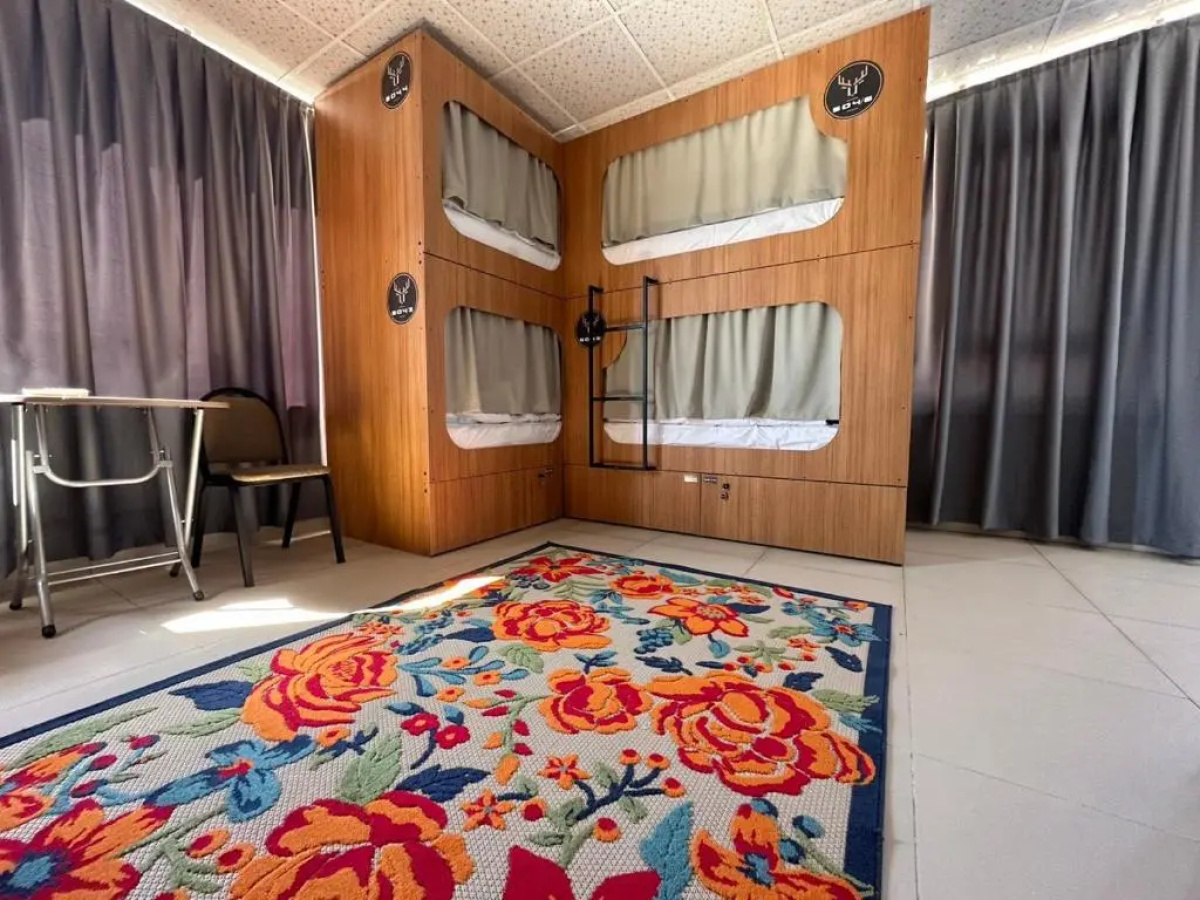 Deer Hotel & Hostel