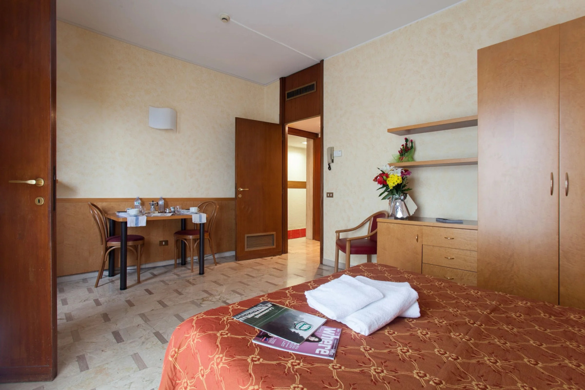 IH Hotels Milano ApartHotel Argonne Park