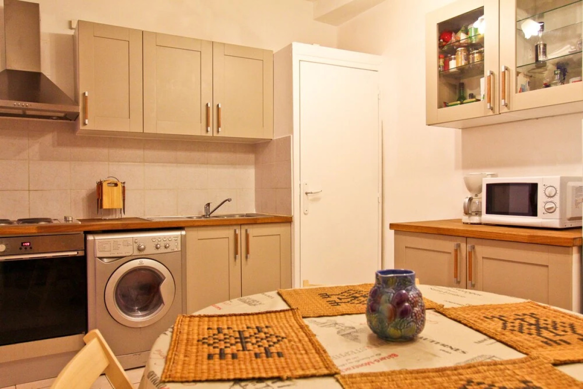 Private Room 1 Old Town Beach Parking