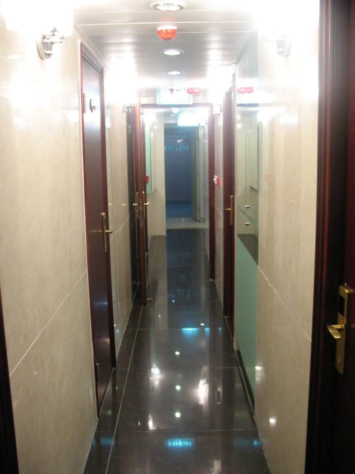 1ST Homestay - HK Taiwan Hostel