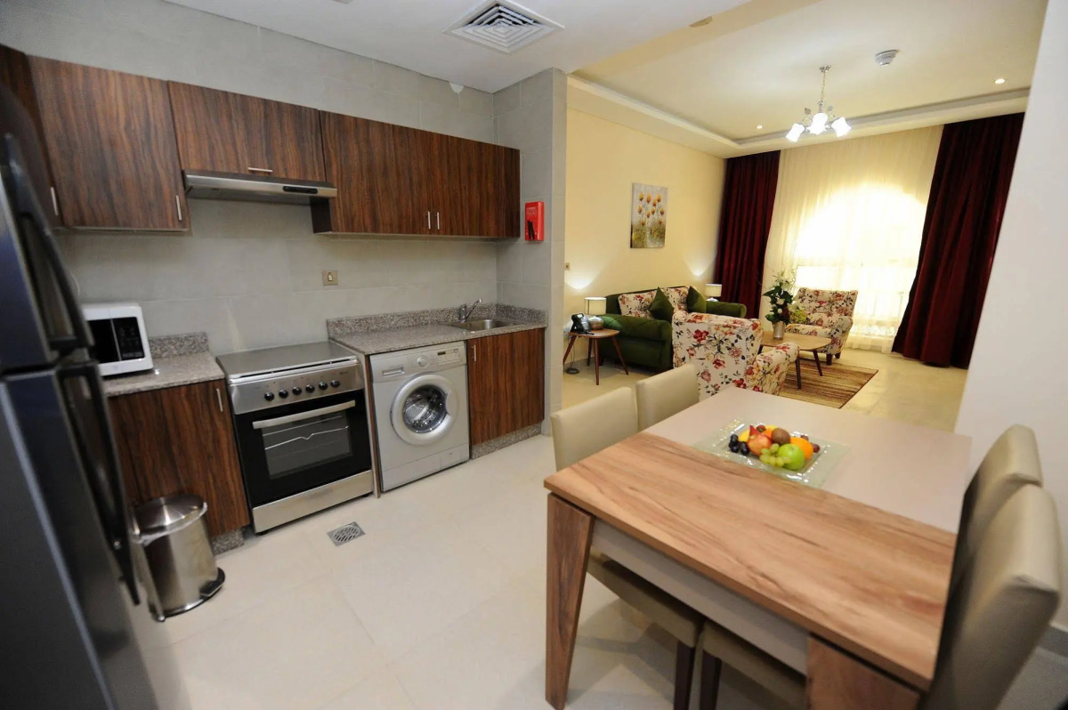Al Mansour Park-Inn Hotel & Apartments