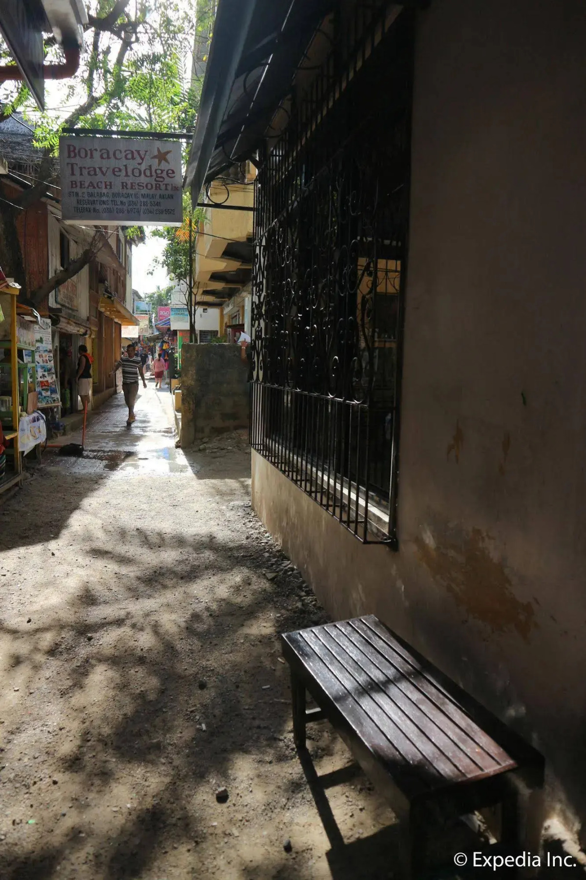 Boracay Travelodge Beach Resort