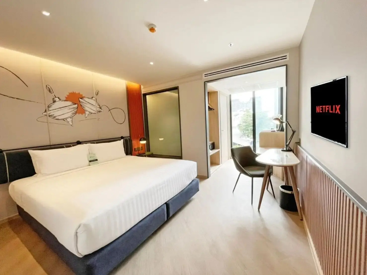 The Quart Ruamrudee by UHG