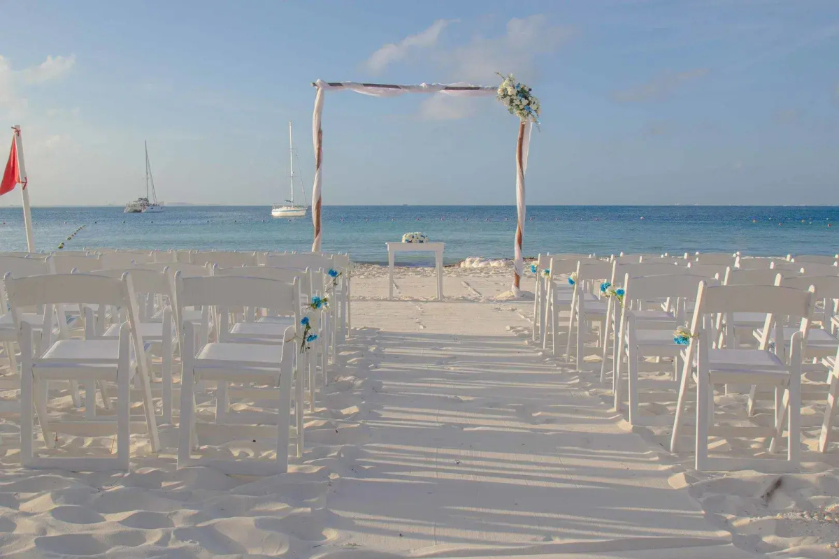 Beachscape Kin ha Villas & Suites