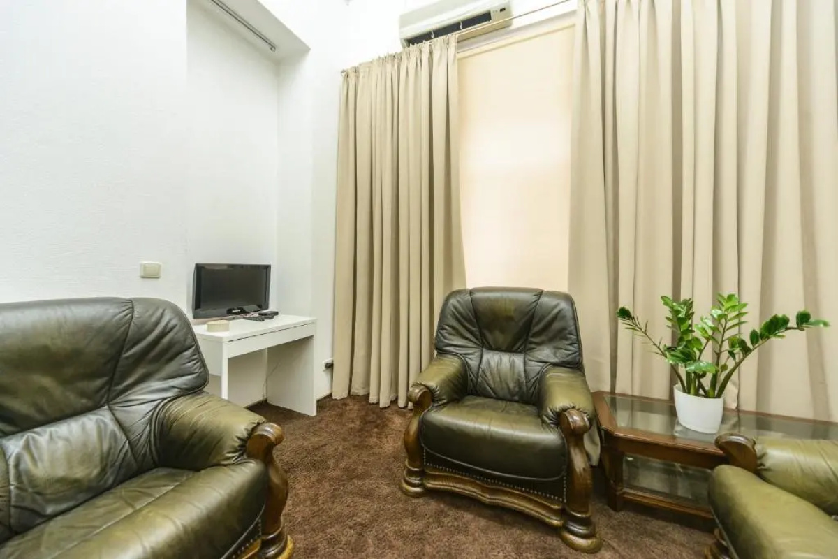 Basseynaya Apart Hotel