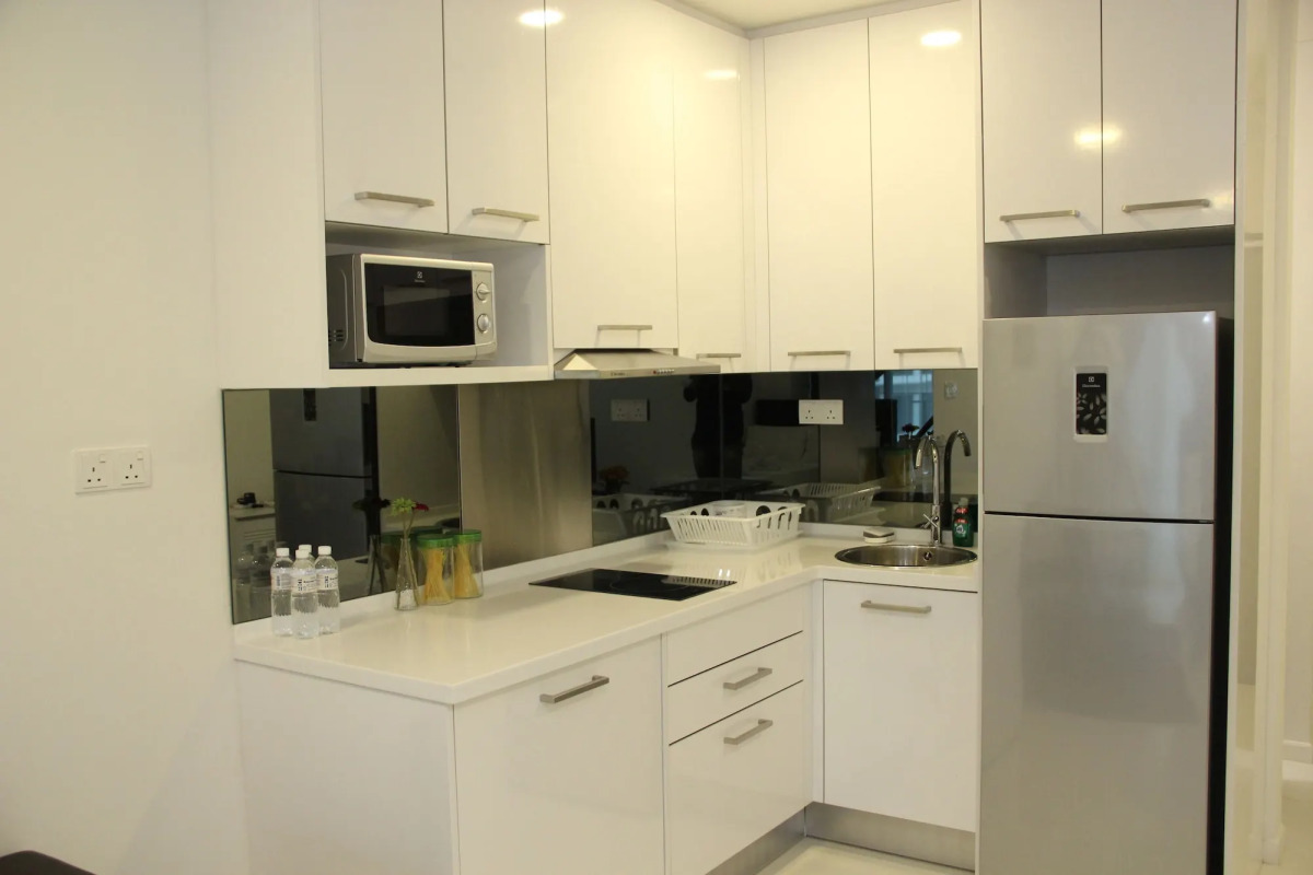 Summer Suites Residences by Subhome