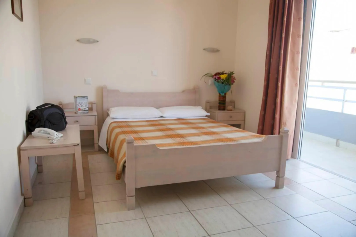 Theonia Hotel
