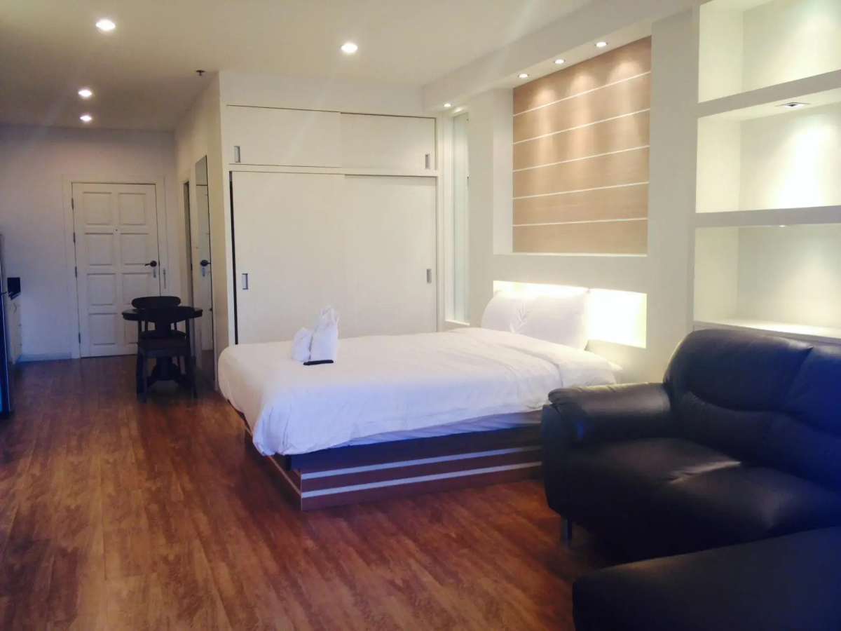 View Talay 6 Condominium by Honey