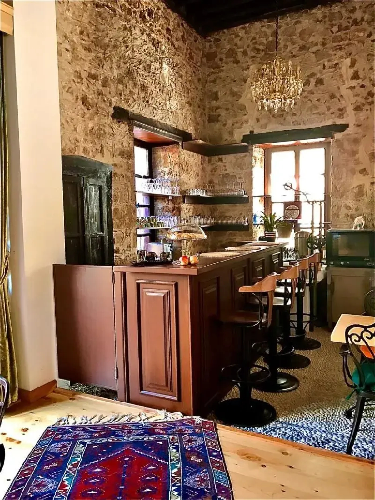 Cedrus Hotel