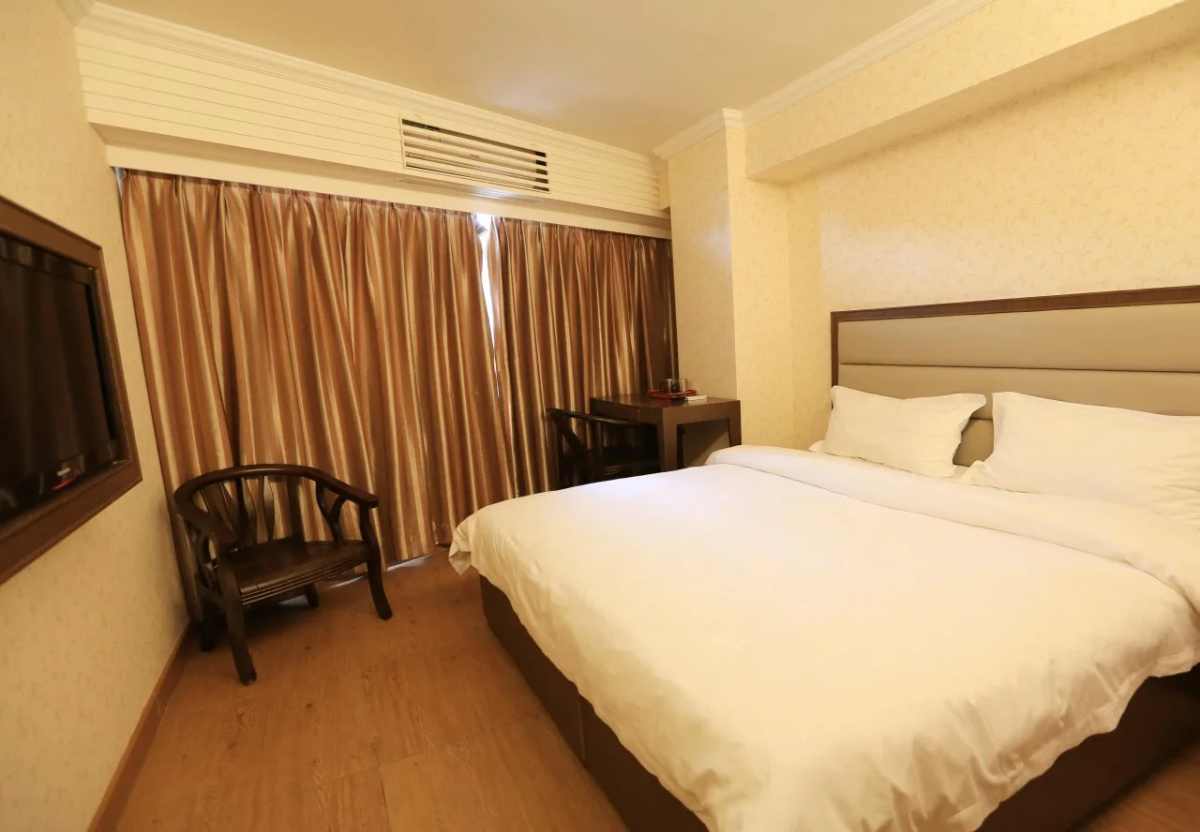 Towns Well Hotel