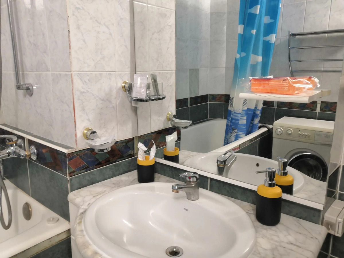 Resident Ufa (Резидент Уфа) на проспекте Октября