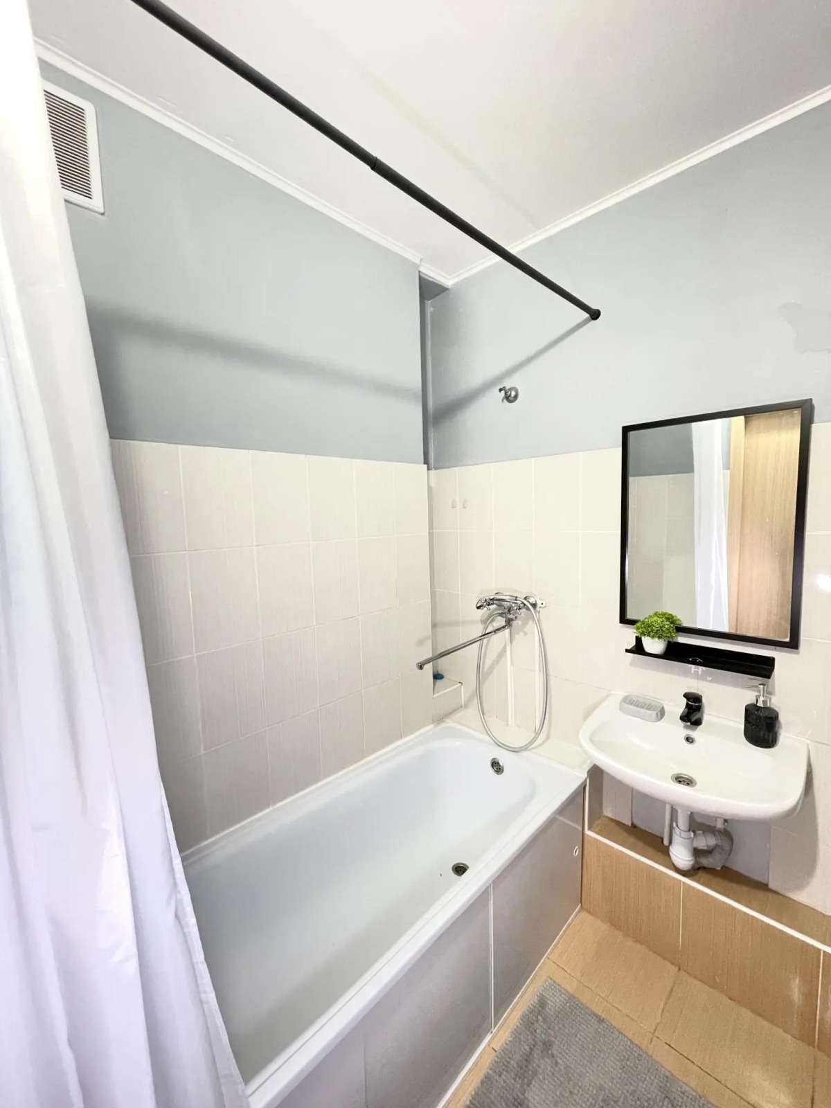 Апартаменты на бульваре 30-летия Победы 15А