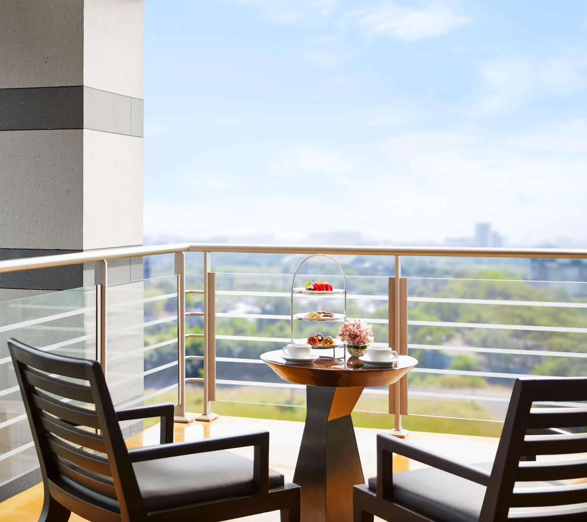 Grand Hyatt Mumbai Hotel and Serviced Apartments