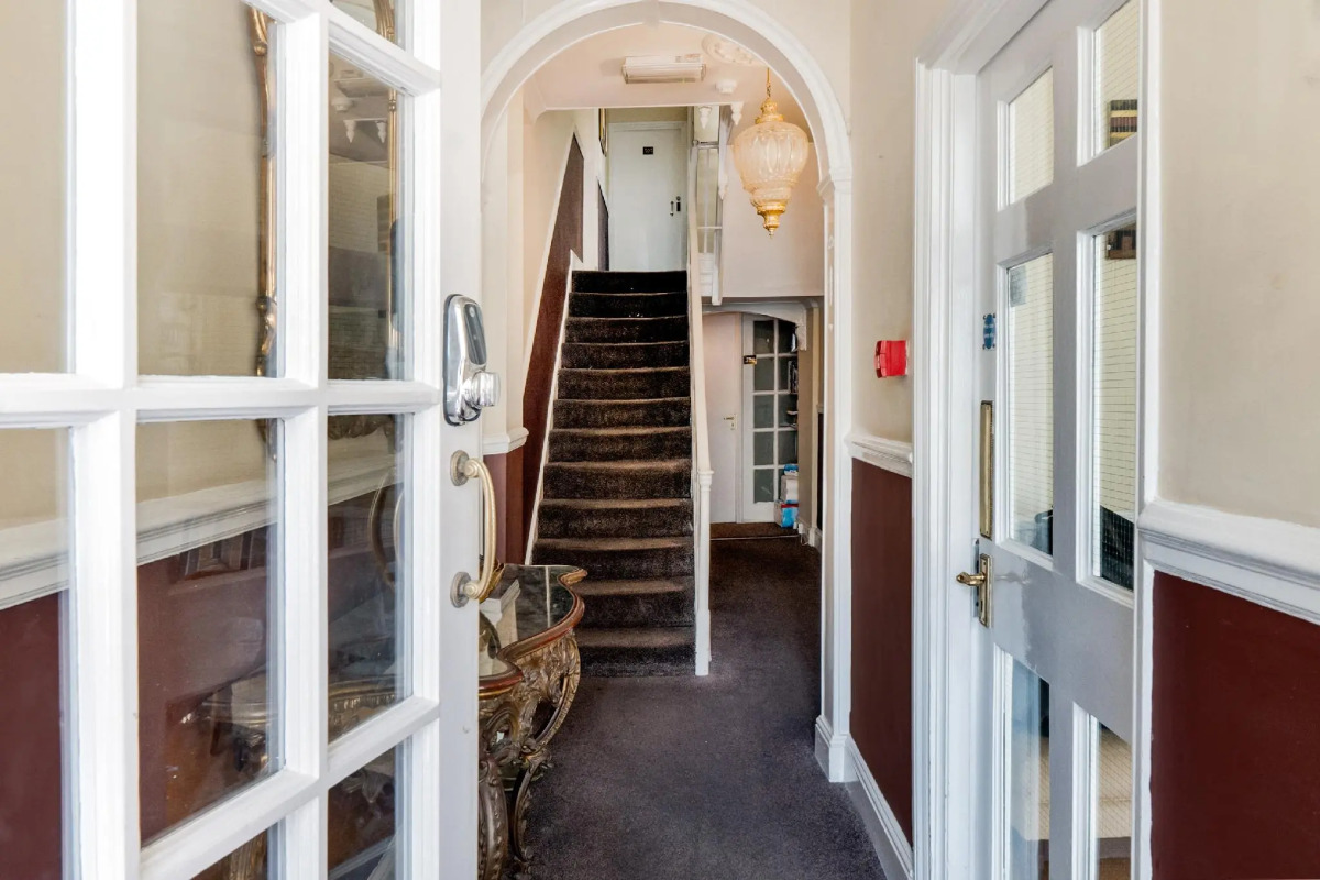 Gullivers Hotel - B&B