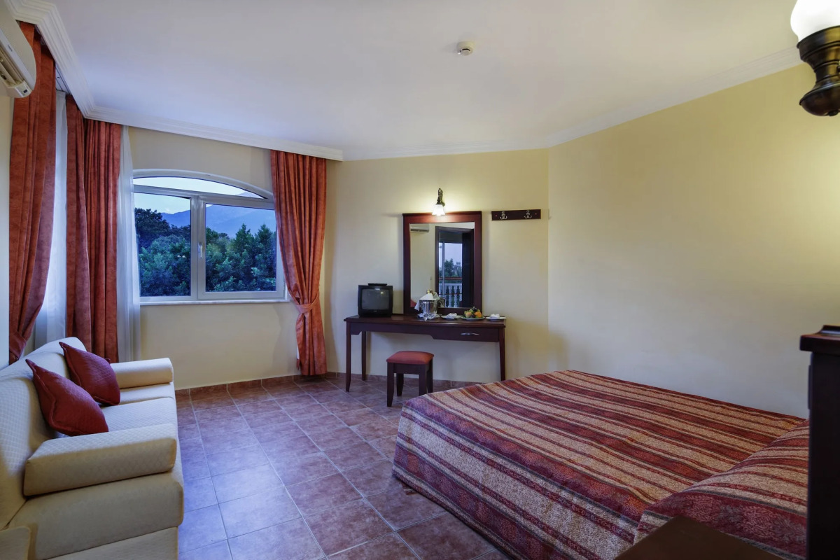 Larissa Sultan's Beach