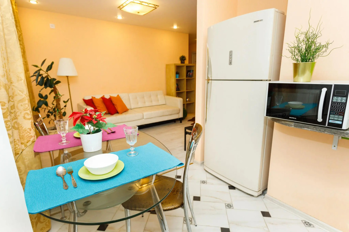 Апартаменты Добрые сутки на Малышева