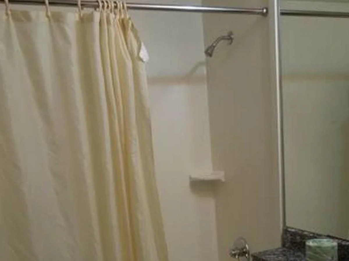 Red Carpet Inn Brooklyn