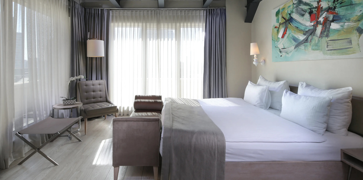 The Gate 30 Suites