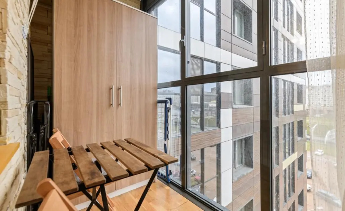 Две подушки на улице Вадима Шефнера 10 корп. 1