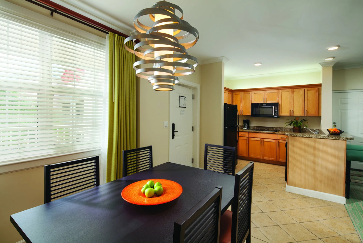 Harborside Resort & Vacation Rentals at Atlantis