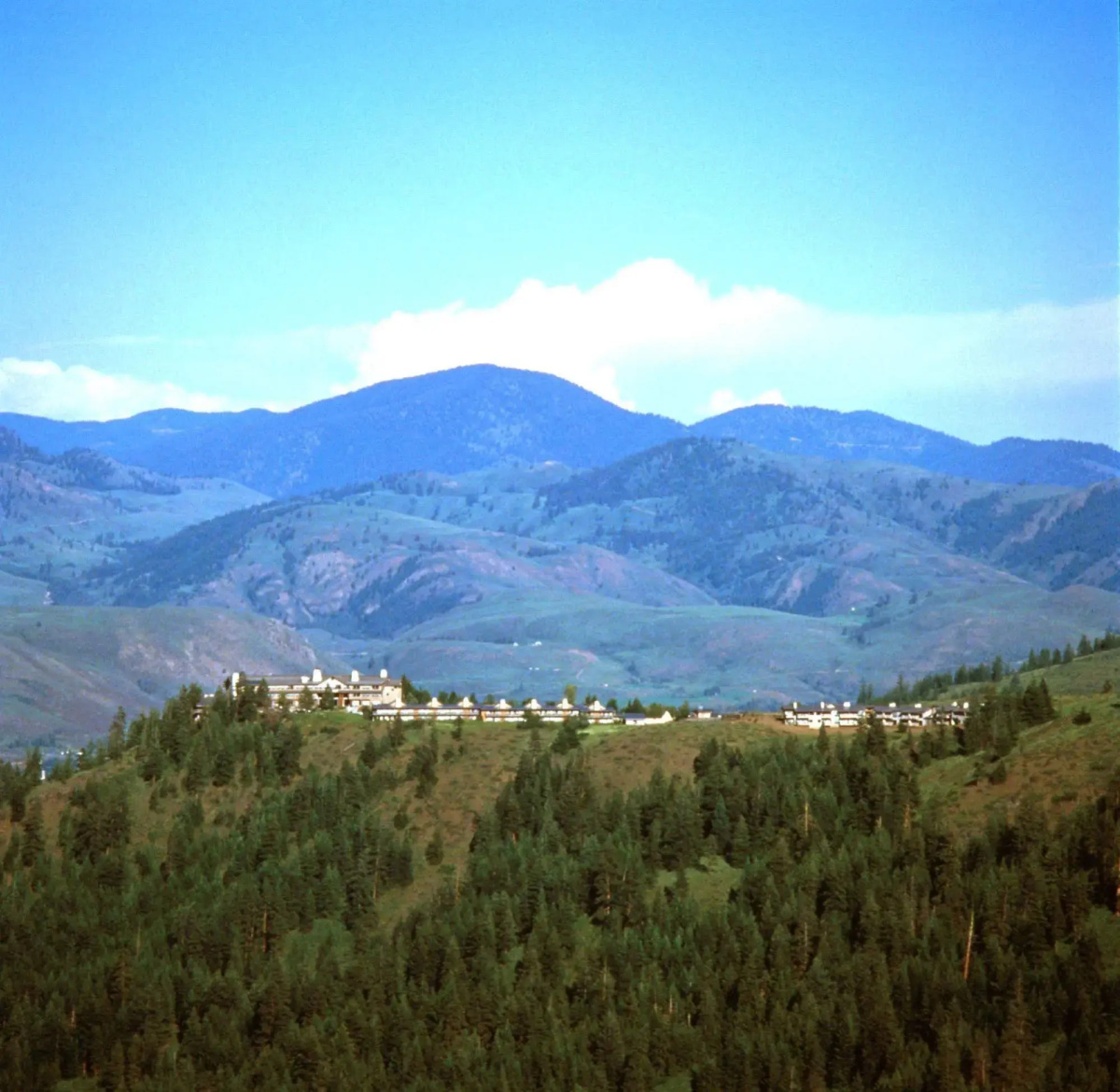 Sun Mountain Lodge